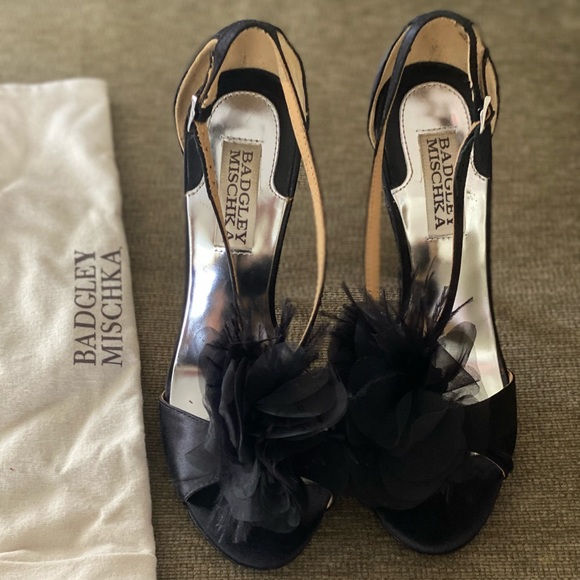 Shoes - Badgley Mischka black heels size 6.